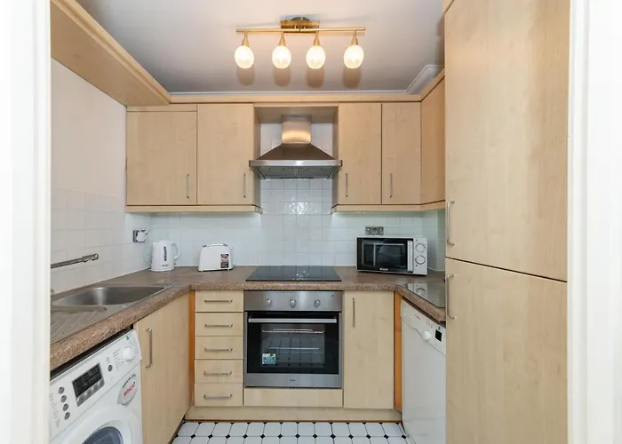 Central London Urban Modern Apartment Near Warren Street